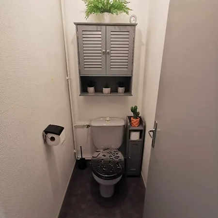 Bel De 1 A 7 Personnes Ambert